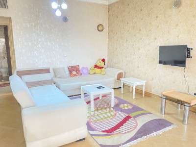 ویلای یکخواب آبگرم سعدی مهراباد