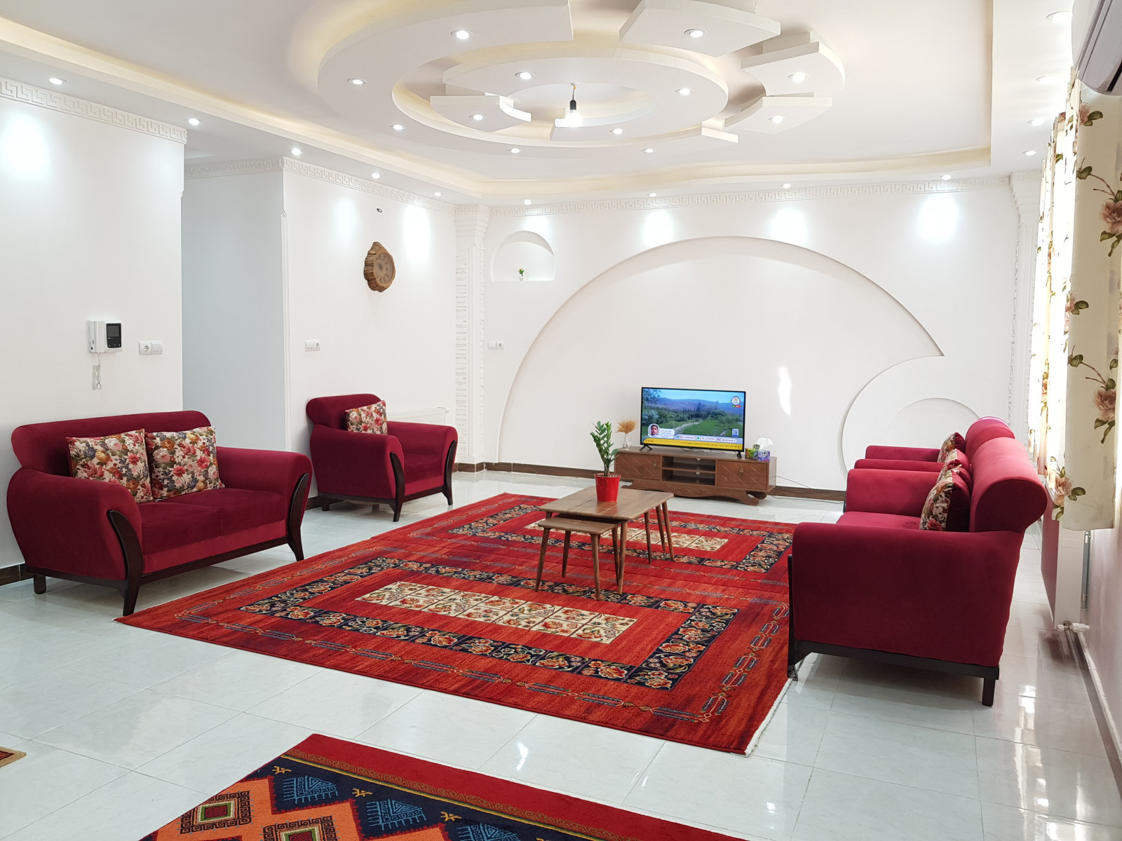 واحددوخوابه،نزدیک دریا